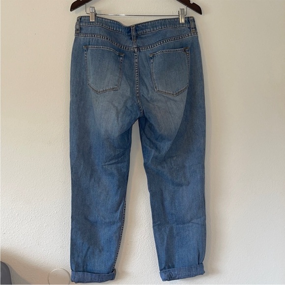 Tommy Bahama denim jeans with jewels - Picture 5 of 8